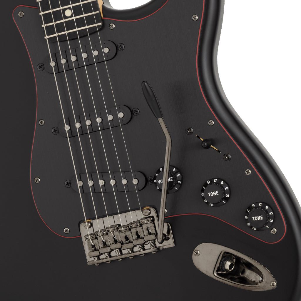 Fender Made in Japan Limited Hybrid II Stratocaster Noir Rosewood Fingerboard - Black