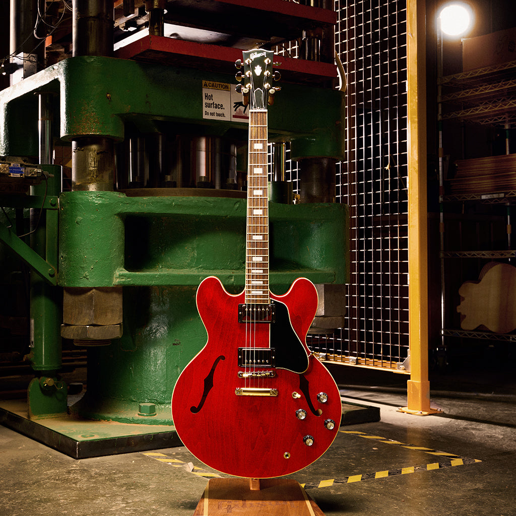 Gibson ES-335 60s Semi-Hollow Electric Guitar - Sixties Cherry