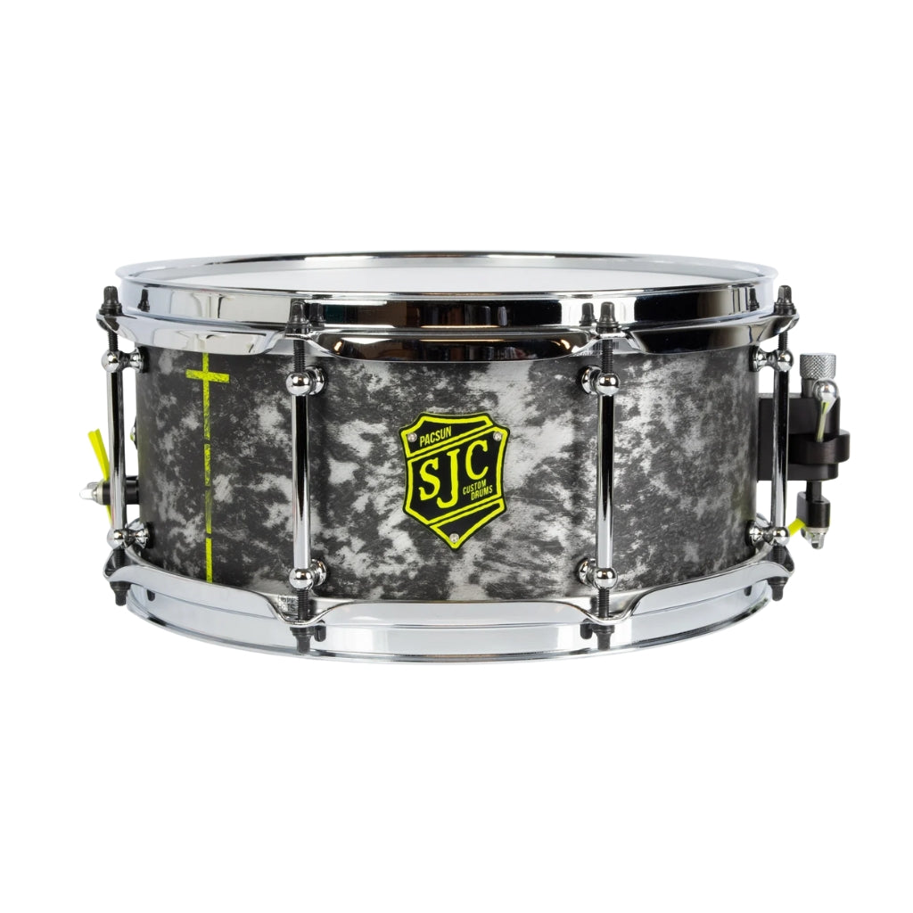 SJC Custom Drums - Kevin 'Pacusn' Kaine x Knocked Loose Signature 'Suffocate' USA Snare Drum - 6x13" - Distressed Aluminum
