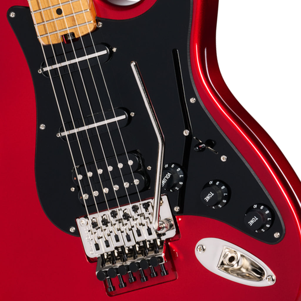 Kramer Pacer Deluxe w/Premium Gig Bag - Ruby Red Metallic