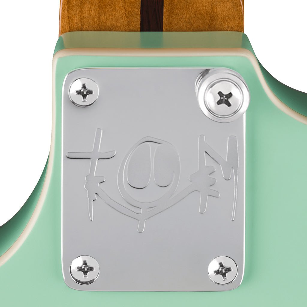 Fender Tom Delonge Starcaster in Satin Surf Green Electric Guitars Sky Music