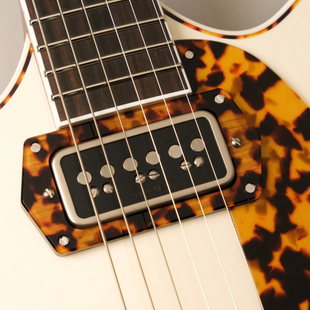 Frank Brother Arcade One Light Relic Electric Guitar - Trans Trillium White Electric Guitars Sky Music