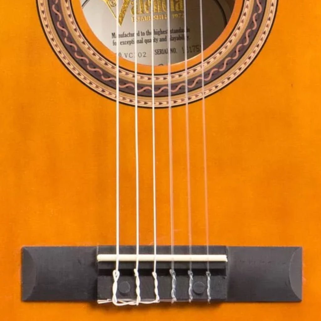Valencia VC102 1/2 Classical, Natural Classical Guitars Sky Music