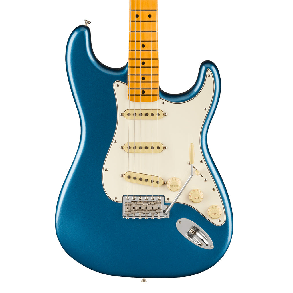 Fender American Vintage II 1973 Stratocaster®, Maple Fingerboard, Lake Placid Blue-Sky Music