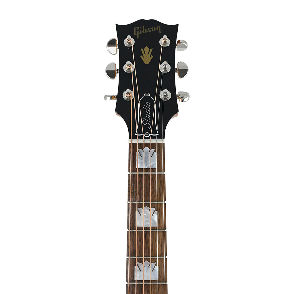 Gibson - SJ200 Studio Walnut - Antique Natural