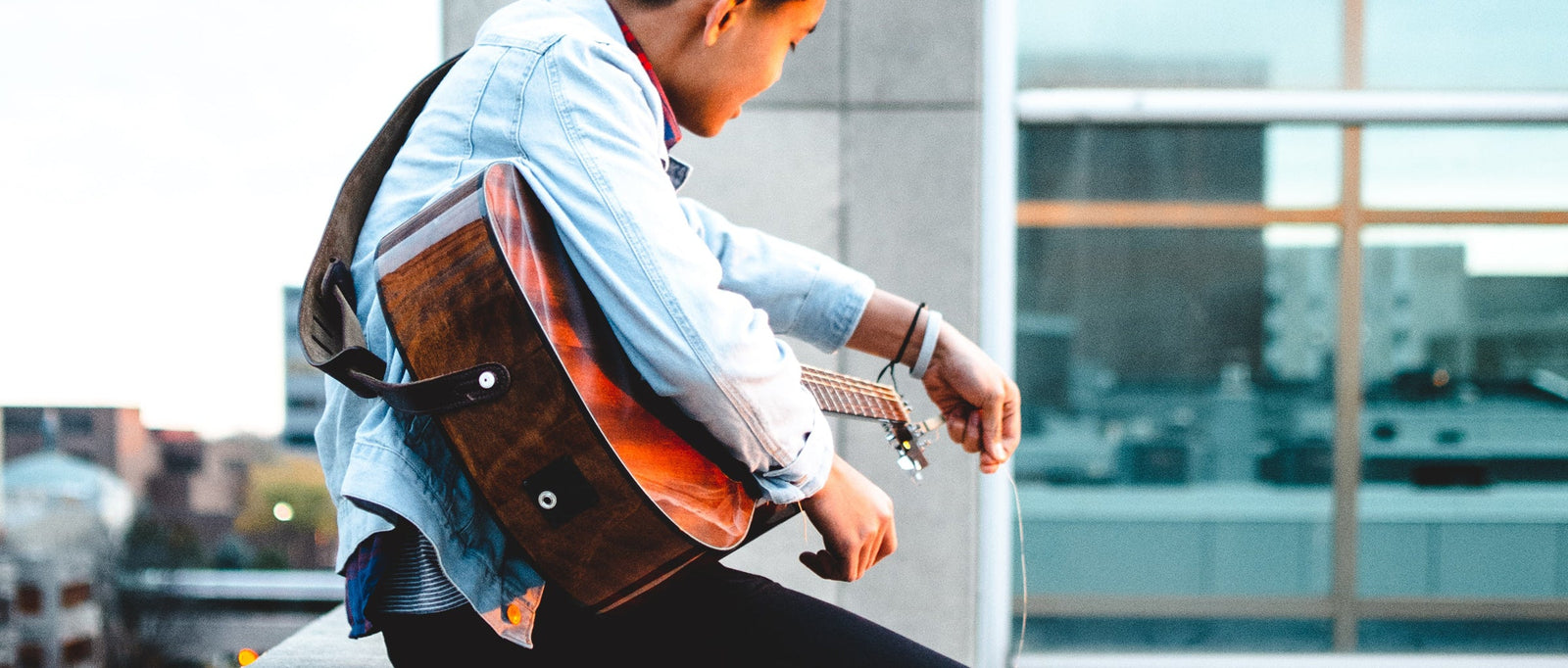 Travel Acoustic Guitars