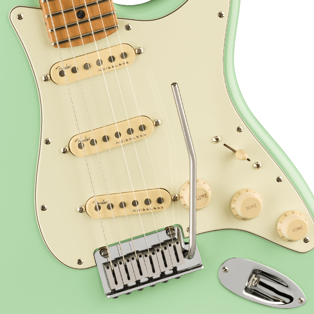 Fender American Ultra Stratocaster Surf Green