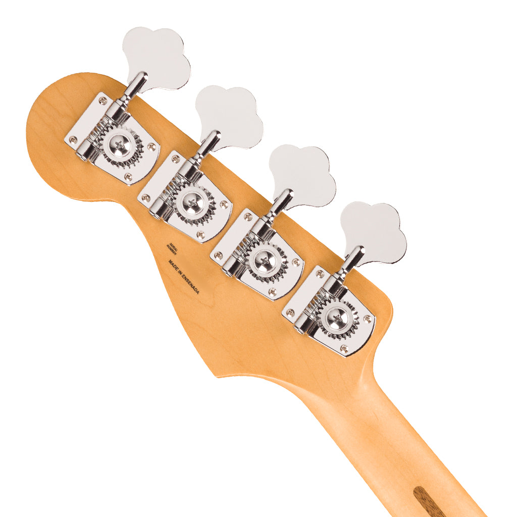 Fender Player II Jazz Bass Maple Fretboard Coral Red