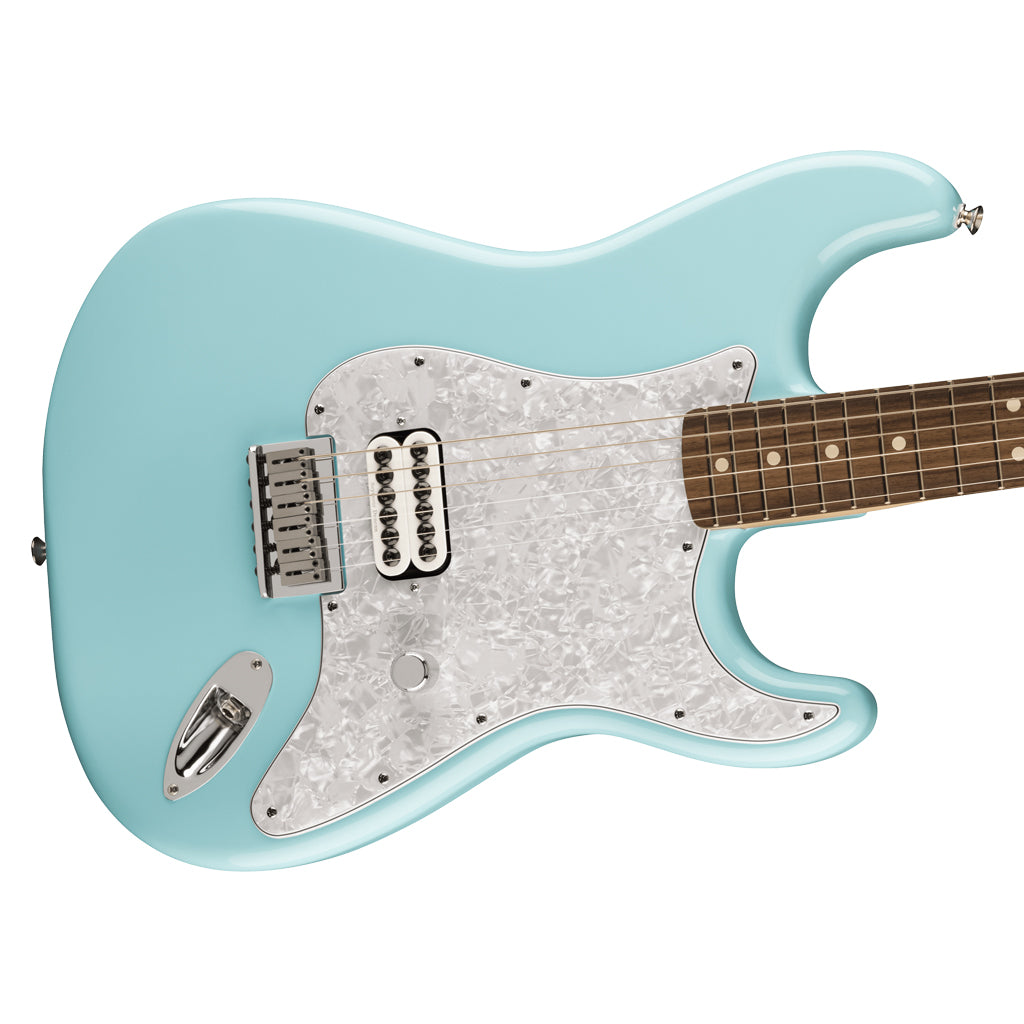 Fender - Limited Edition Tom Delonge Stratocaster® - Rosewood Fingerboard, Daphne Blue