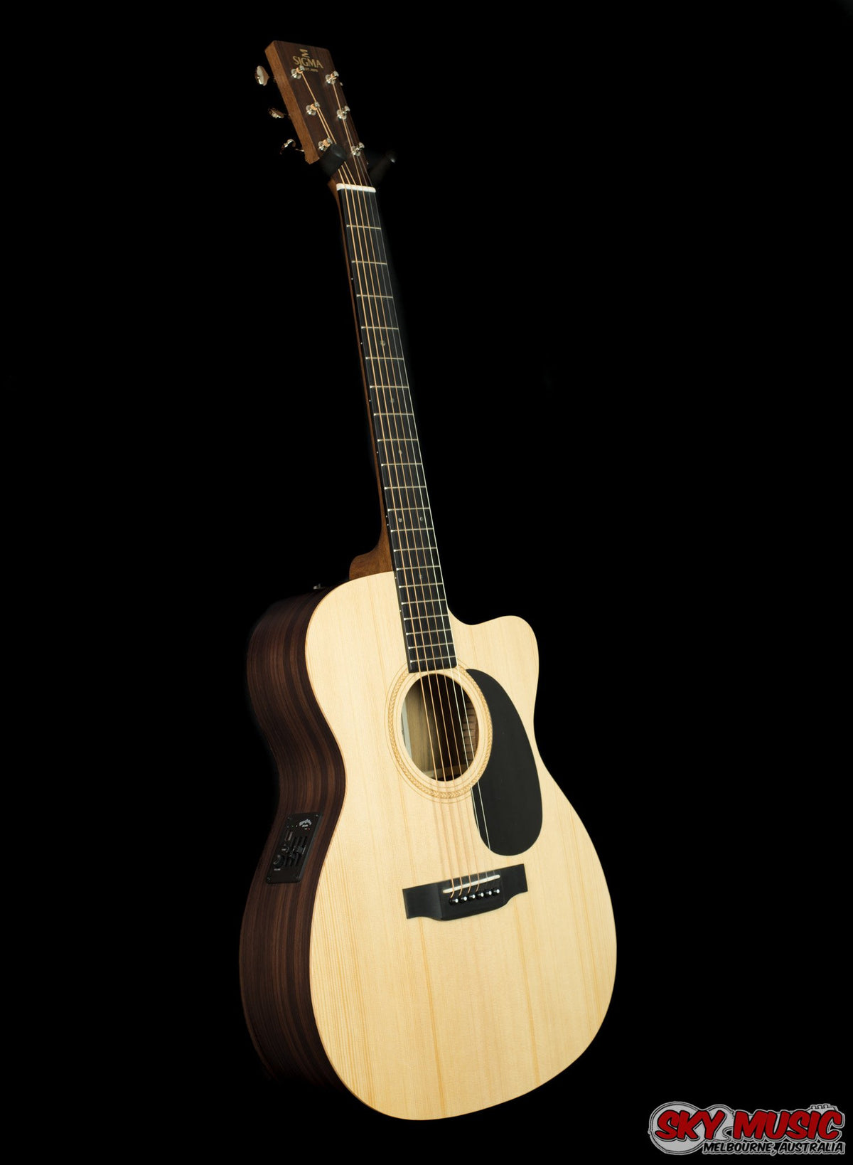 Sigma 000TCE Cutaway with EQ