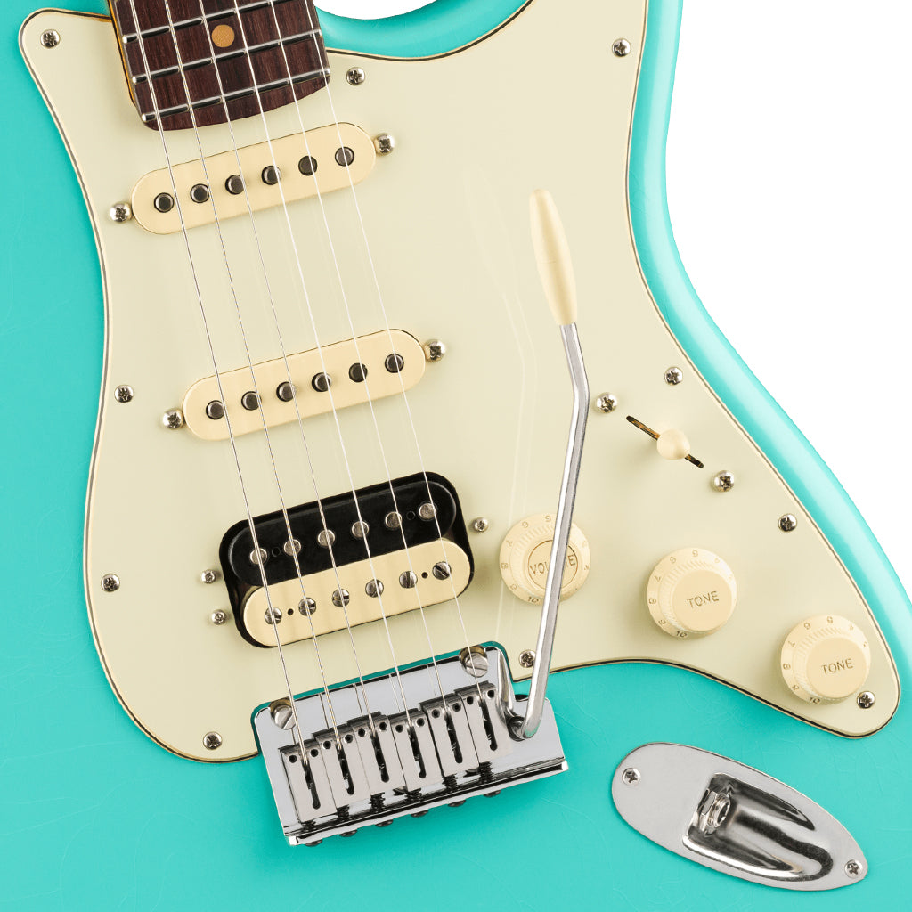 Fender American Ultra Luxe '60s Stratocaster HSS - Rosewood Fingerboard - Sea Foam Green