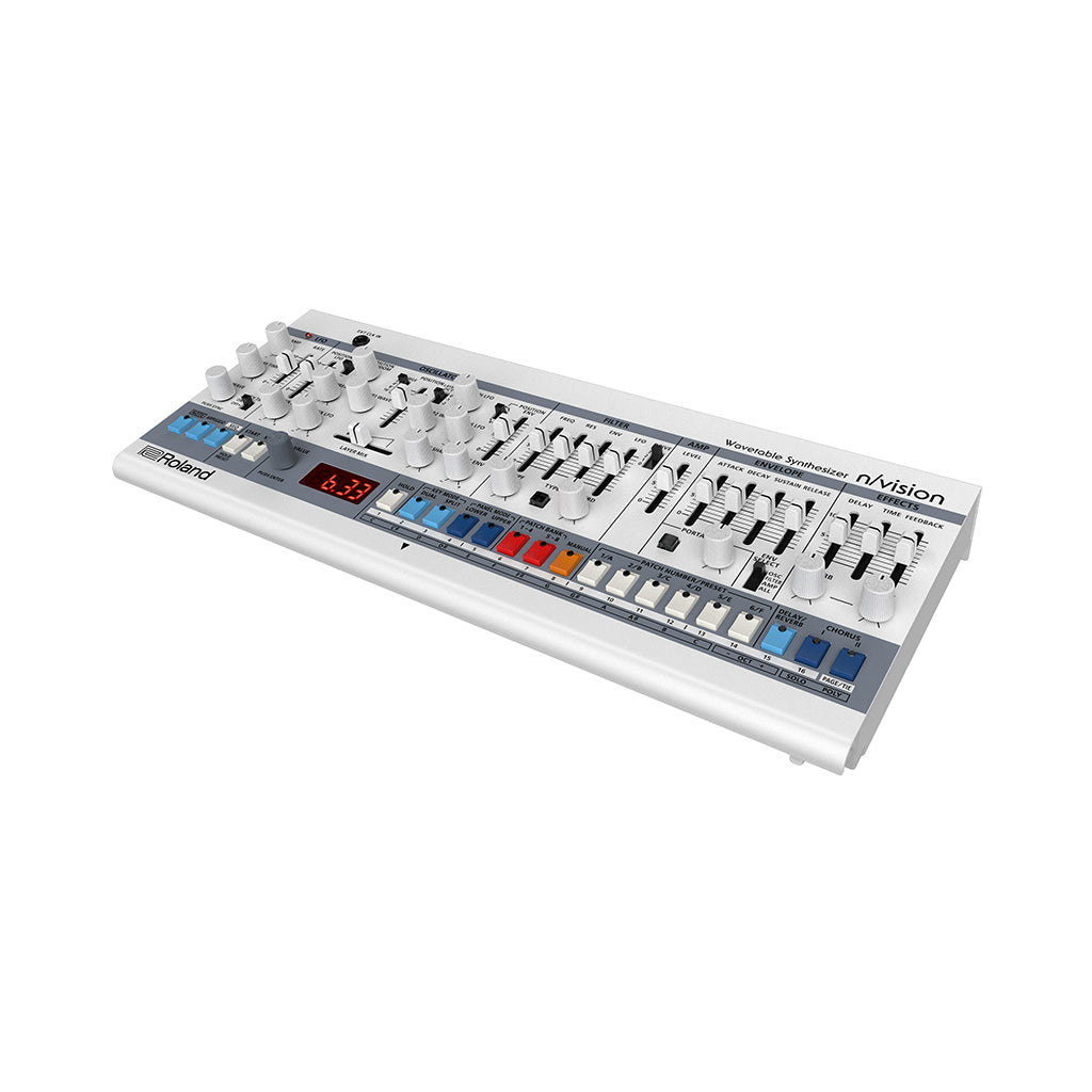 Roland Boutique n/vision Wavetable Synthesizer w/K25m Dock