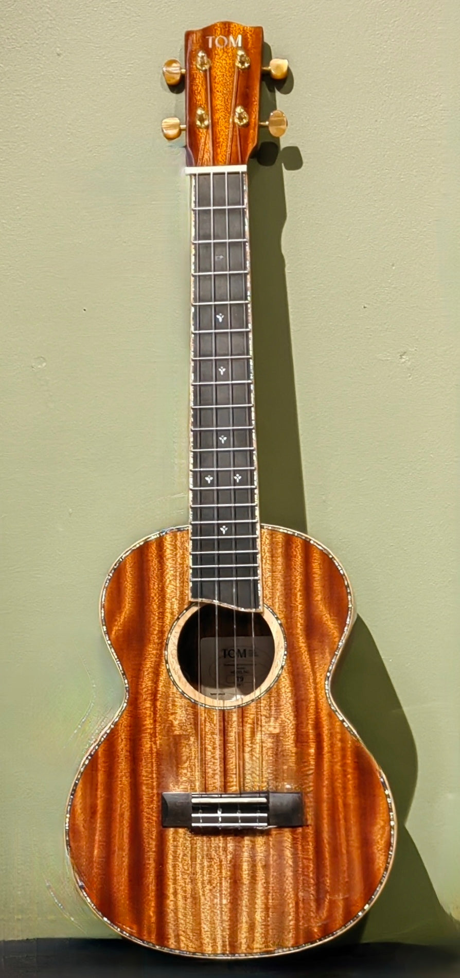 TOM MI Ukulele Tenor(26") T9T-EQ
