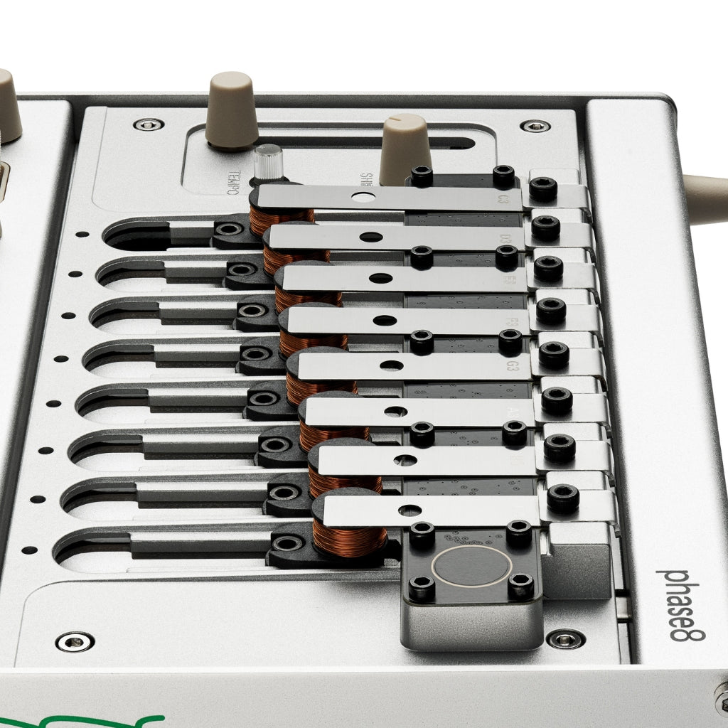 Korg - Phase 8 - Acoustic Synthesizer