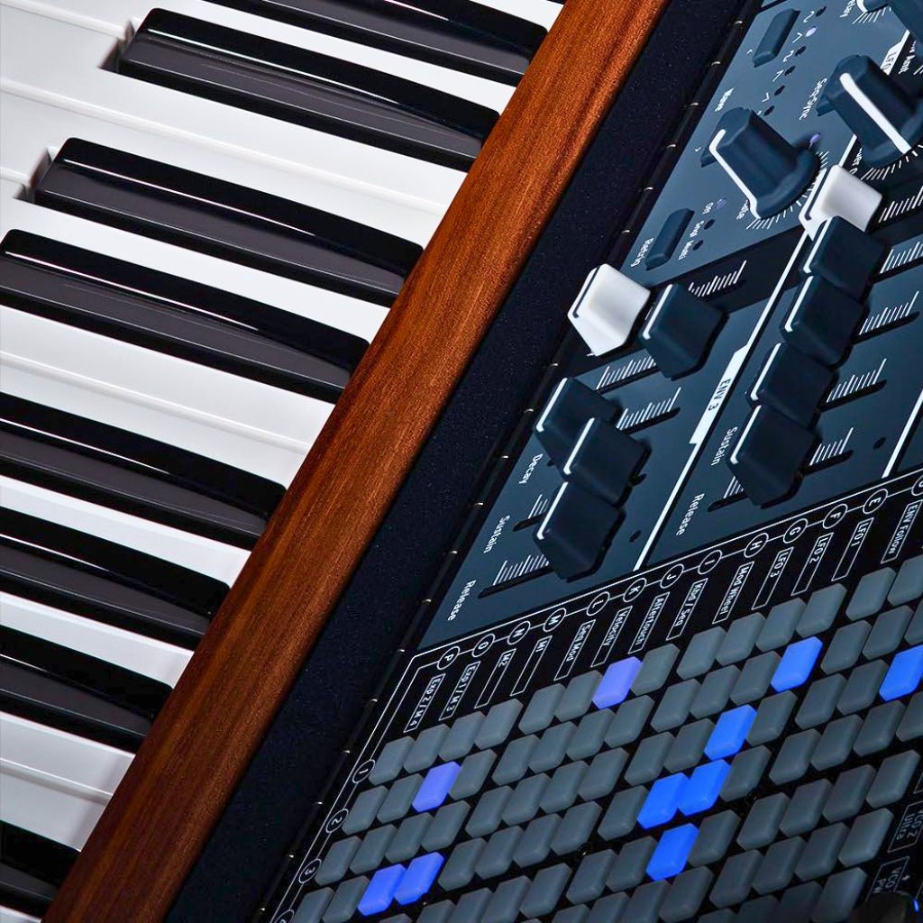 Arturia MatrixBrute Analog Synthesizer Synthesizers Sky Music