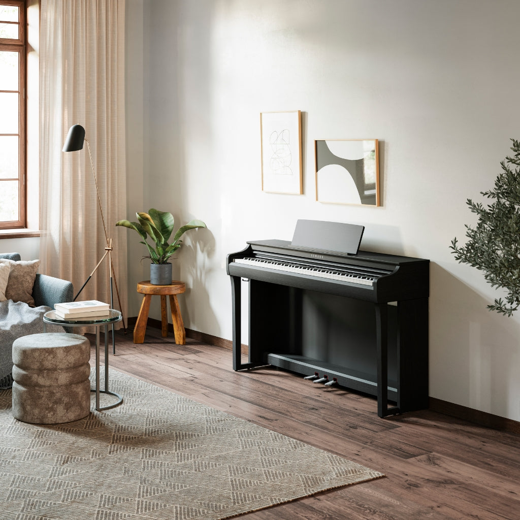 Yamaha - CLP825B Clavinova Digital Piano - Black Finish