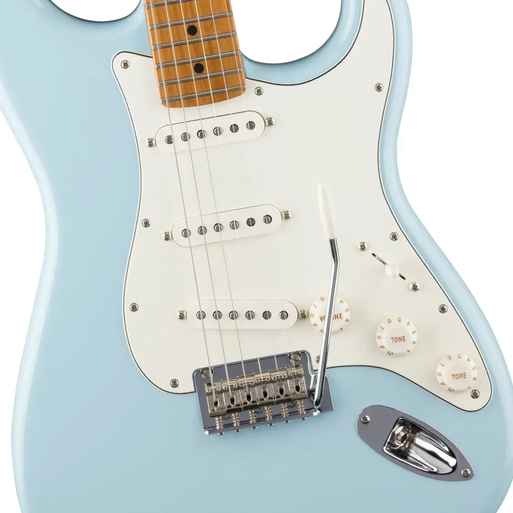 Fender - Limited Edition Player II Stratocaster - Sonic Blue, Roasted Maple Fingerboard