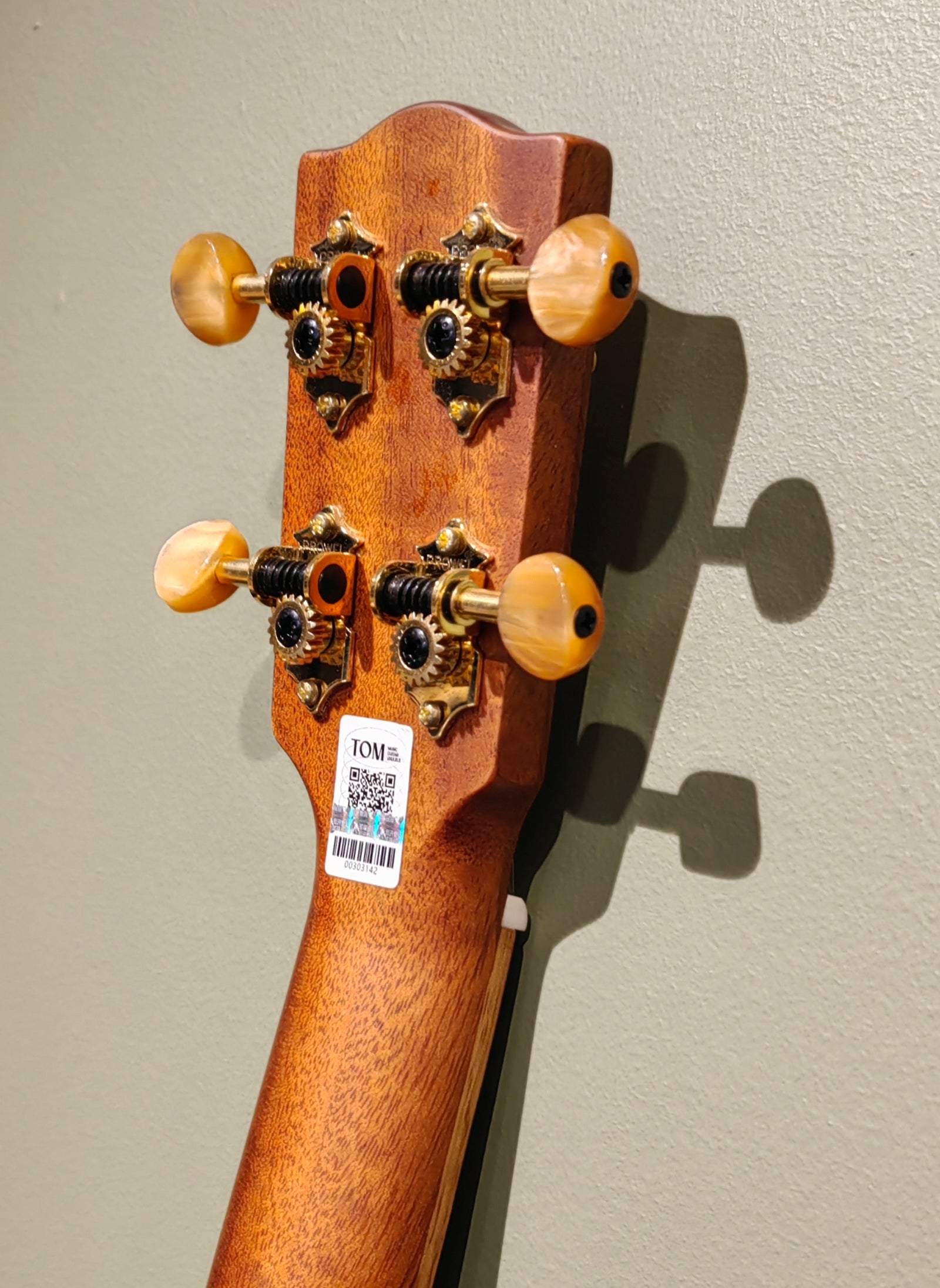 TOM MI Ukulele Tenor(26") T9T-EQ