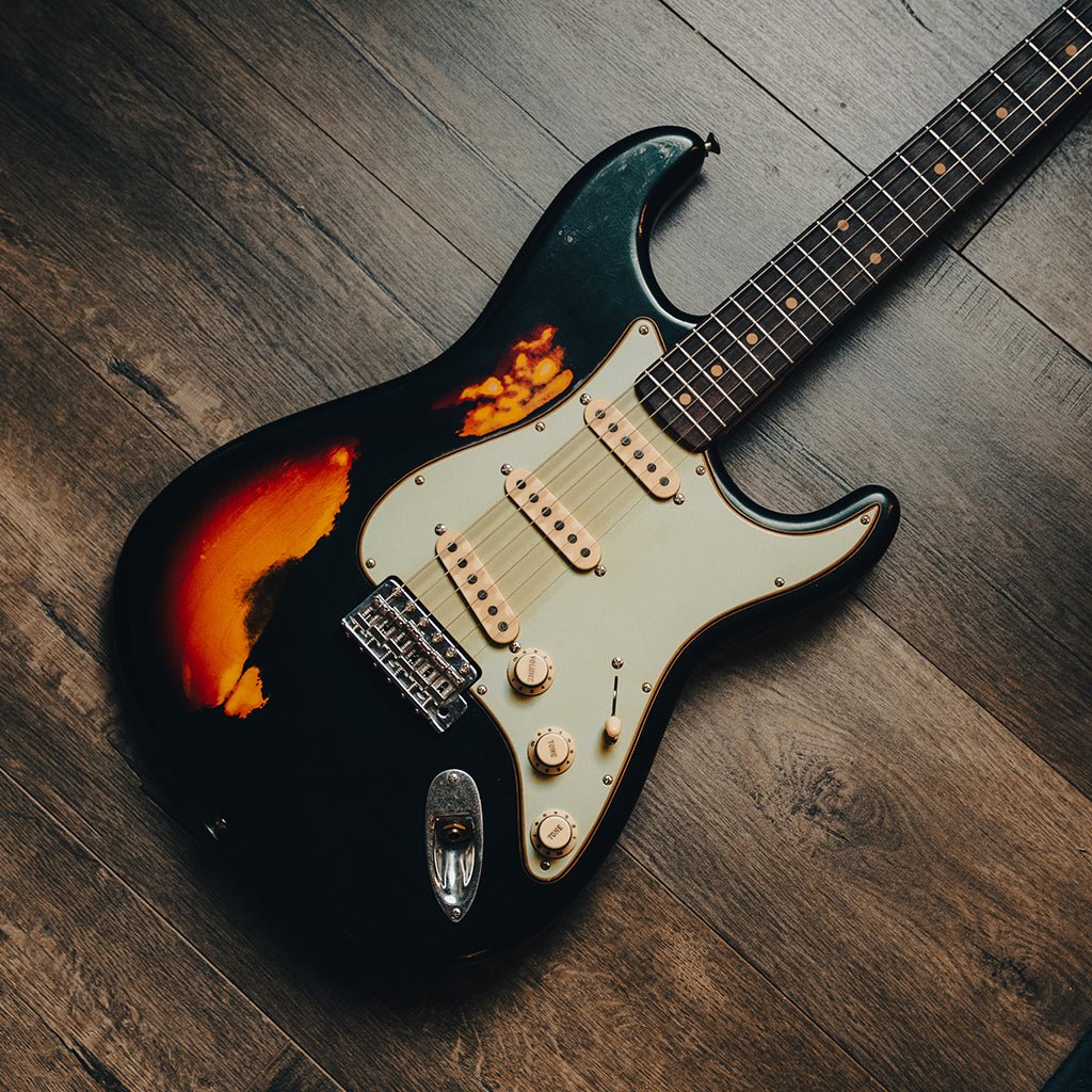 Fender Custom Shop 1960 Stratocaster w/Reverse Telecaster Peg Heavy Relic Electric Guitar - Black over 3-Color Sunburst - Masterbuilt by Greg Fessler Electric Guitars Sky Music