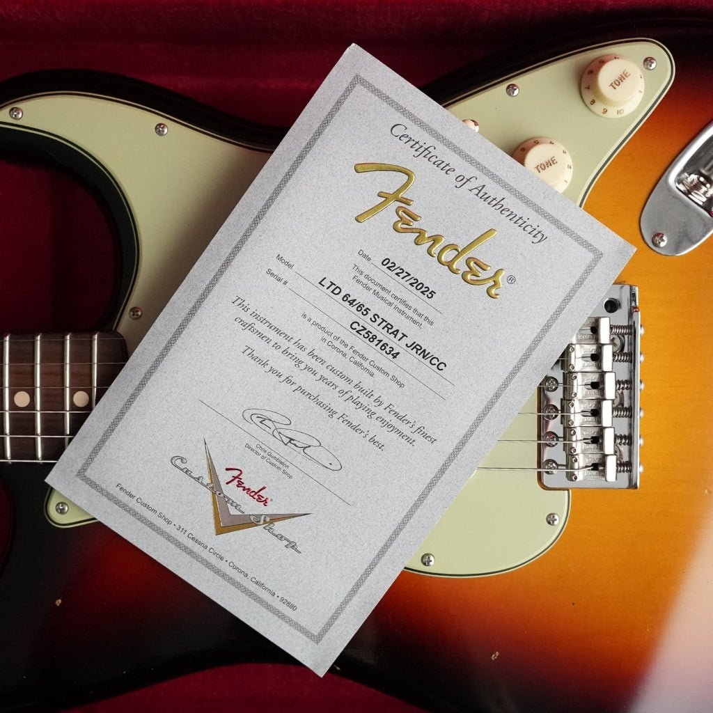 Fender Custom Shop Limited Edition 64/65 Stratocaster Aged Relic - 3-Tone Sunburst Electric Guitars Sky Music