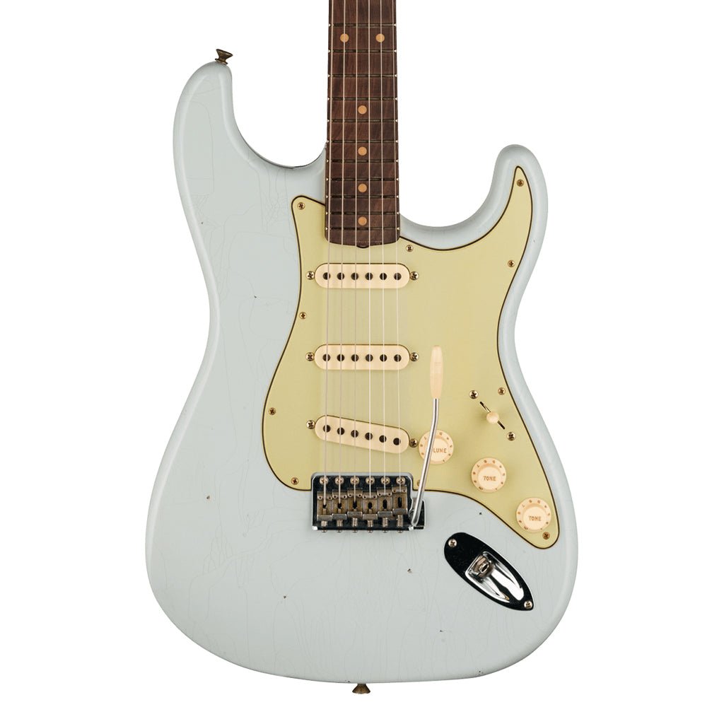 Fender Custom Shop Time Machine 59 Stratocaster Journeyman Relic Super Faded Aged Sonic Blue Electric Guitars Sky Music