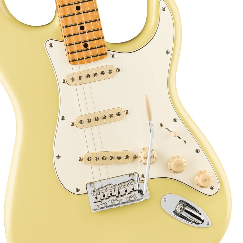 Fender Player II Stratocaster Maple Fretboard - Hialeah Yellow Electric Guitars Sky Music