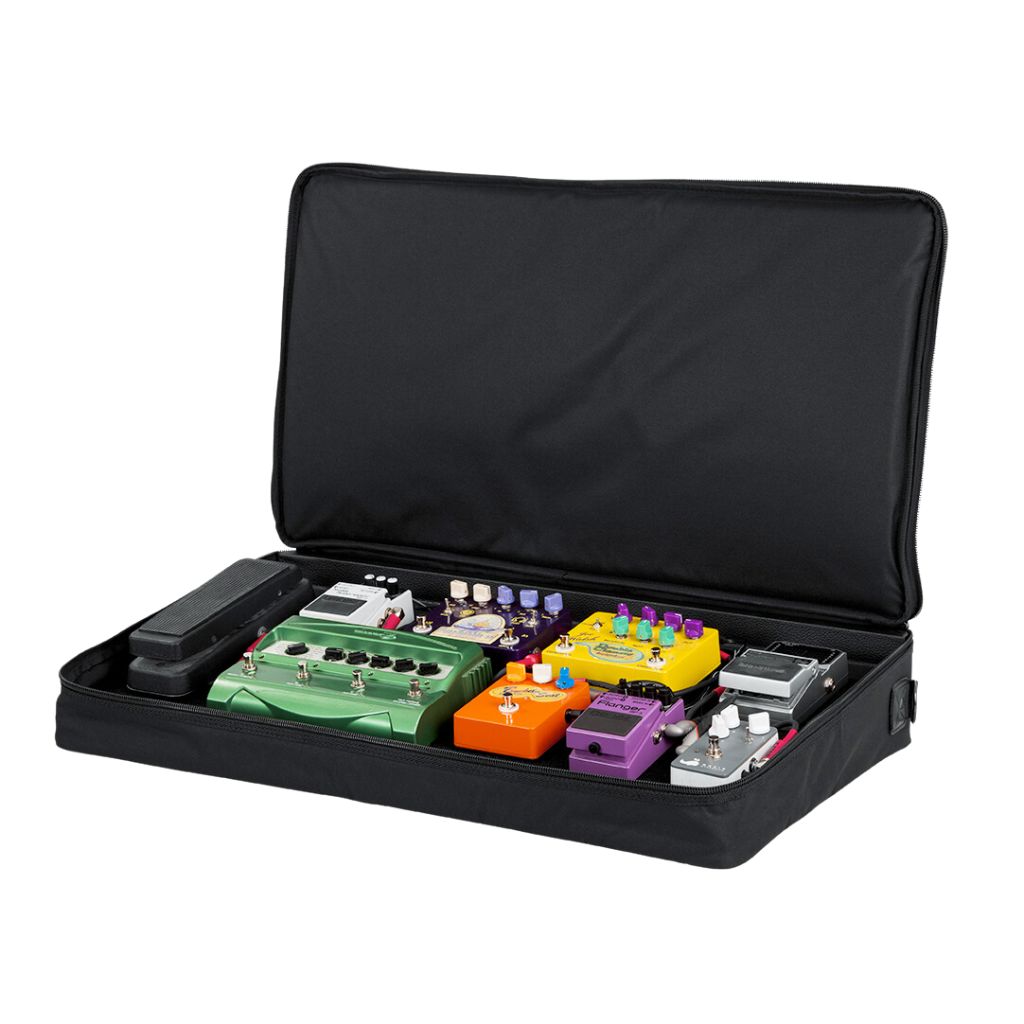 Gator - GPT-PRO-PWR Pedal Board w/ Carry Bag & Power Supply - Pro Size