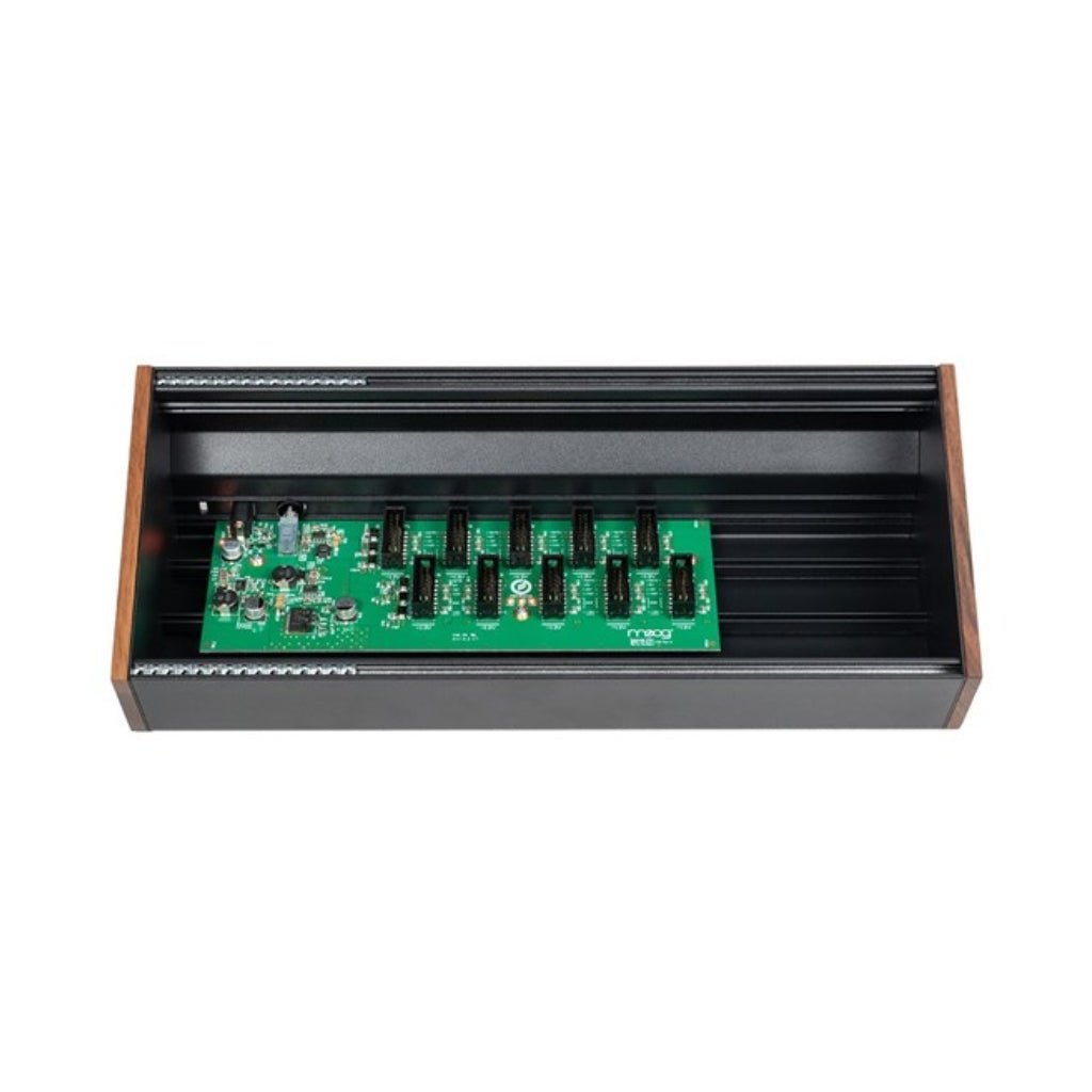 Moog 60HP Eurorack Case ACCESSORIES Sky Music