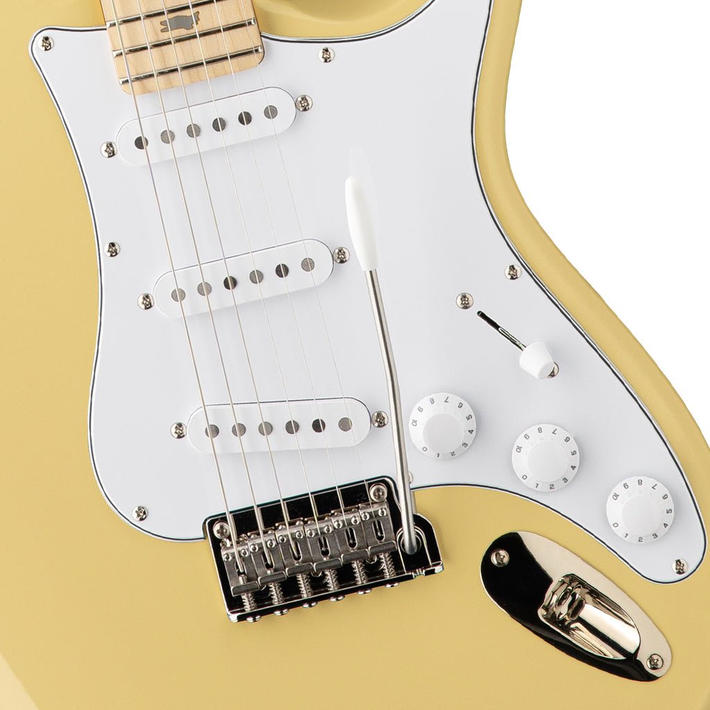 PRS SE Silver Sky Maple Fretboard - Moon White Electric Guitars Sky Music