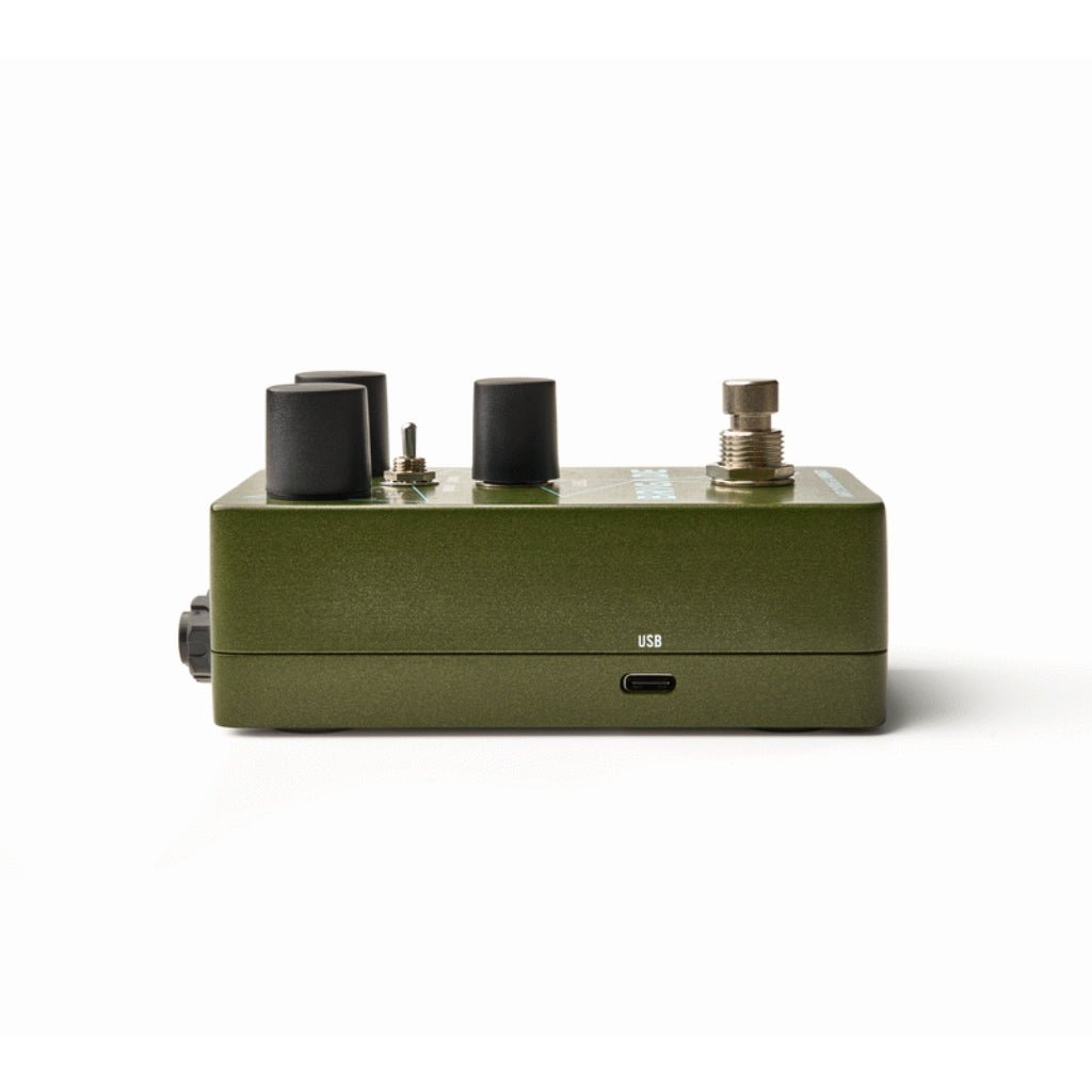 Universal Audio UAFX Brigade Chorus and Vibrato Effects Pedals Sky Music