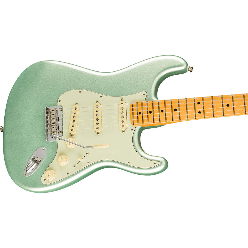 Fender - American Professional II Stratocaster® - Maple Fingerboard - Mystic Surf Green