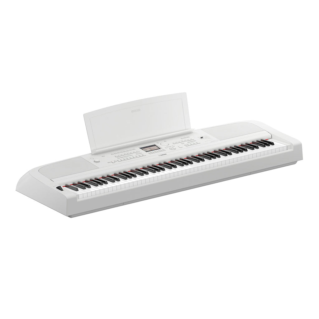 Yamaha DGX 670WH Portable Grand Piano Bundle