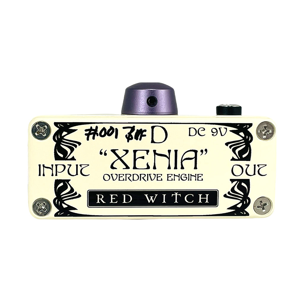 Red Witch Xenia
